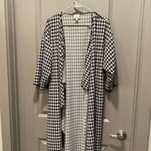 Black and White Houndstooth Open Cardigan